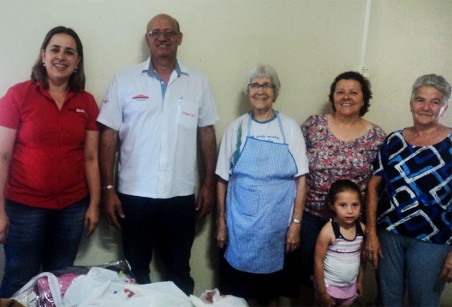 AutoRede entrega donativos à Pastoral da Criança